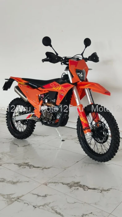 Мотоцикл Regulmoto SIX DAYS с ПТС
