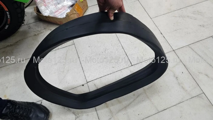 Мусс под тюблис 18" задний